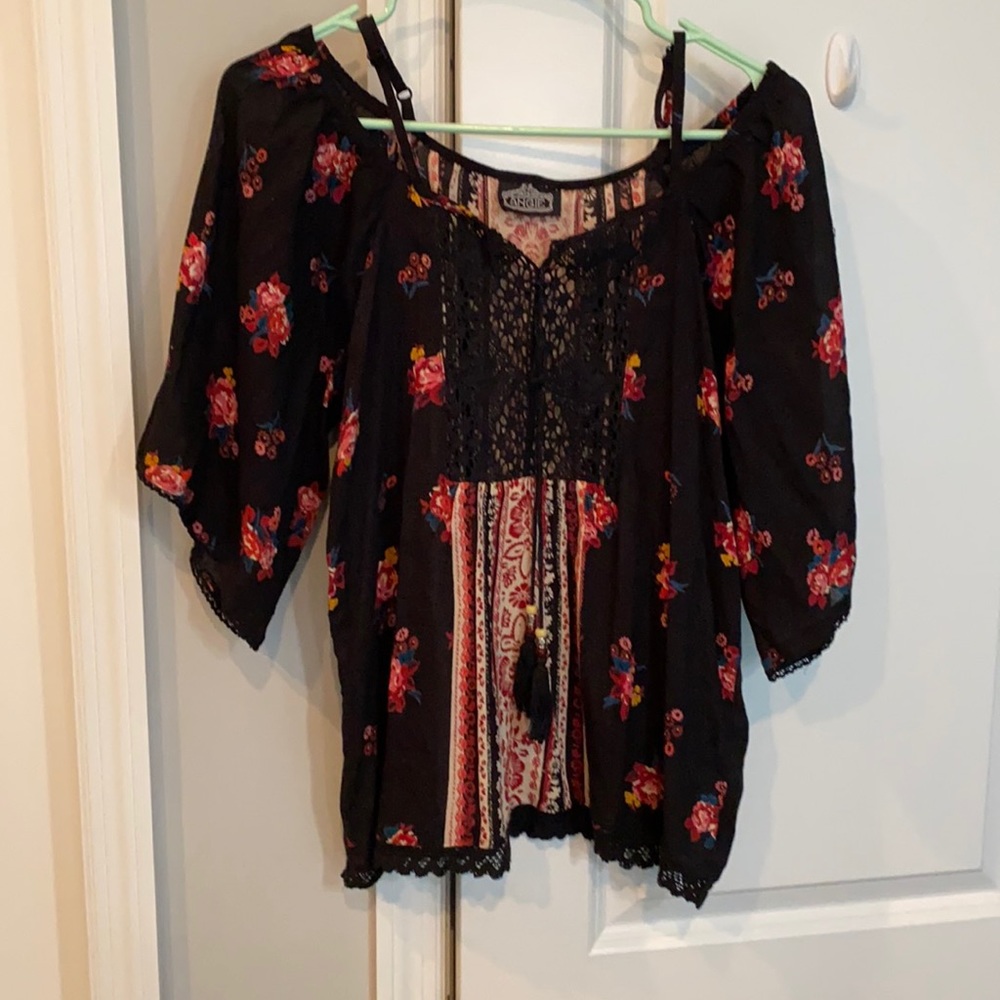 Angie Black Cold Shoulder Kimono Sleeve Top
